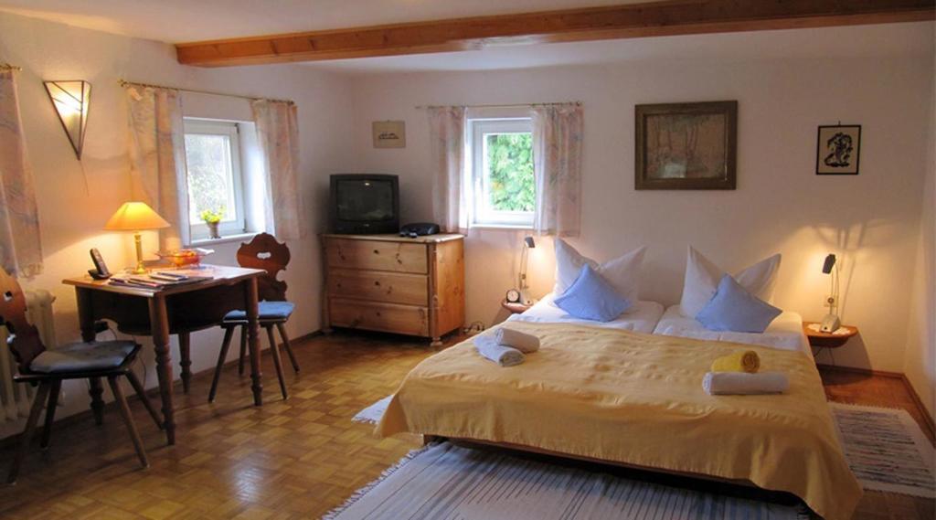 Landgasthaus Schwarzbachtal Lohsdorf Bilik gambar